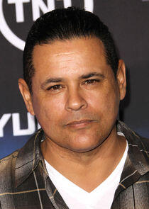 Raymond Cruz