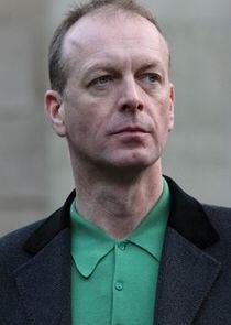 Warren Bettany
