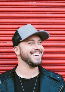 photo of Mitchell Tenpenny photo of Mitchell Tenpenny