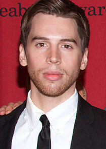 Jordan Gavaris Jordan Gavaris