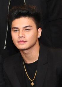 photo of Ronnie Alonte photo of Ronnie Alonte