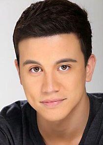 photo of Arjo Atayde photo of Arjo Atayde