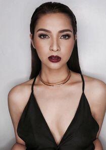 photo of Ryza Cenon photo of Ryza Cenon