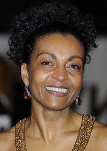 Adjoa Andoh