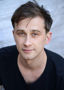 photo of Leander Deeny