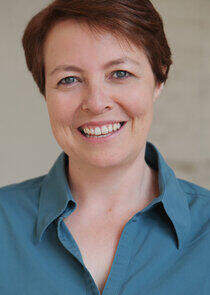 photo of Angela Harvey