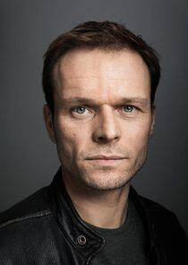 Alec Newman Alec Newman