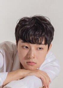 photo of Kim Dong Hwi photo of Kim Dong Hwi