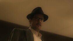 Leon Leon