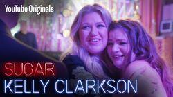 Kelly Clarkson Crashes a Fan's Wedding for the First Dance Kelly Clarkson Crashes a Fan's Wedding for the First Dance