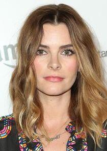 Kelly Oxford