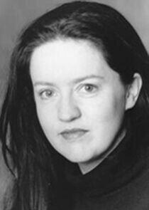 photo of Amanda Armstrong