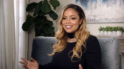 Lauren Makk on Holiday Decor & Traditions Lauren Makk on Holiday Decor & Traditions