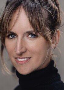 photo of Louise Lee photo of Louise Lee