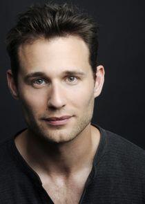 Travis Oliver Travis Oliver