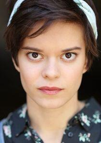 photo of Elizabeth Hinkler photo of Elizabeth Hinkler
