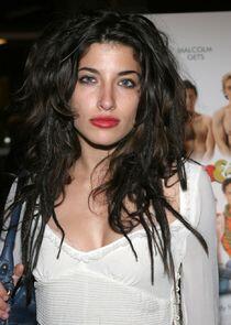 Tania Raymonde