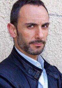 photo of Niv Raz photo of Niv Raz