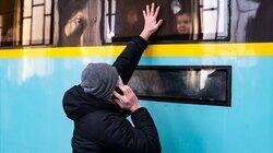 Platform 5: Escaping Ukraine Platform 5: Escaping Ukraine