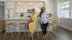 The Gloriously Glam Home The Gloriously Glam Home