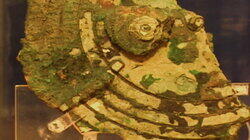 Decoding the Mysterious Antikythera Mechanism Decoding the Mysterious Antikythera Mechanism