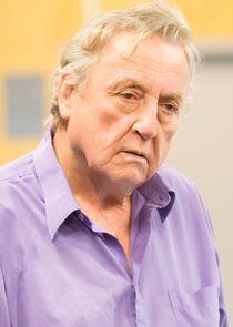 Desmond Barrit Desmond Barrit