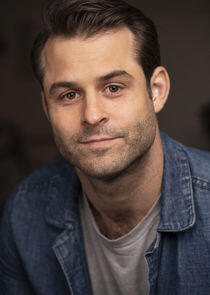 photo of Jonathon Pawlowski photo of Jonathon Pawlowski