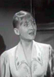 photo of Lia Waggner