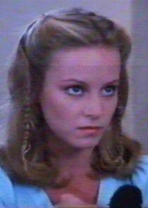 Elizabeth Maxwell Elizabeth Maxwell