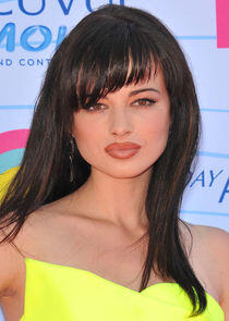 Ashley Rickards Ashley Rickards