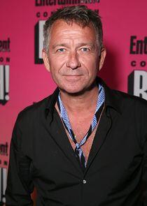 Sean Pertwee Sean Pertwee