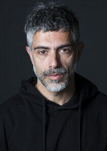 photo of Paulo Dos Santos photo of Paulo Dos Santos