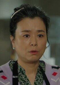 Hong Young Hee Hong Young Hee