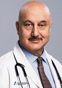 Dr. Vijay Kapoor