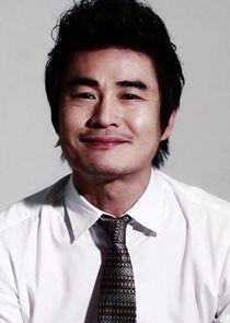photo of Oh Chang Kyung photo of Oh Chang Kyung
