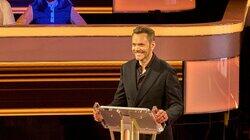 Singles Night: Don't Wanna be a Nurse or a Purse Singles Night: Don't Wanna be a Nurse or a Purse