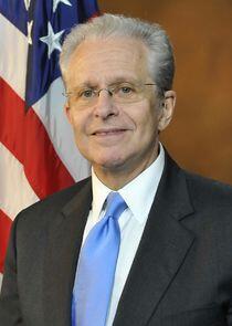 photo of Laurence Tribe