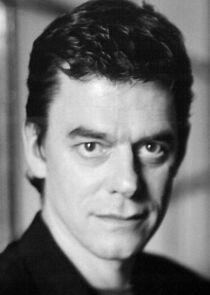 Tom McCamus Tom McCamus