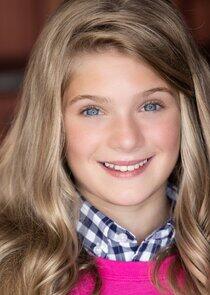 photo of Elle Graper photo of Elle Graper