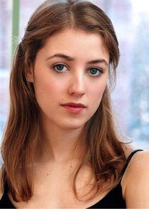 Ella Rae Peck Ella Rae Peck