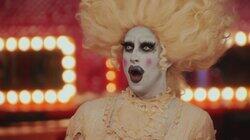 Two Queens, One Joke Two Queens, One Joke