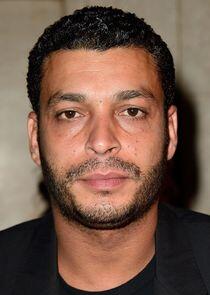 photo of Adel Bencherif