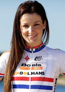 photo of Lizzie Armitstead photo of Lizzie Armitstead