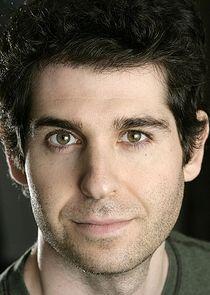 photo of Stuart Luth photo of Stuart Luth