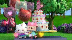 Happy Kitty-tine's Day! Happy Kitty-tine's Day!