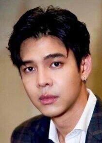 photo of Yosatorn Konglikit photo of Yosatorn Konglikit