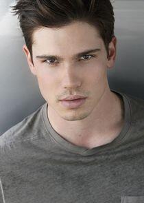Tanner Novlan Tanner Novlan