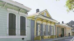 Gallery Home vs. Luxe Greek Revival Gallery Home vs. Luxe Greek Revival