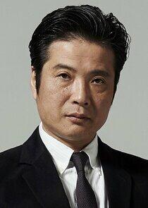 photo of Koji Wakasugi photo of Koji Wakasugi