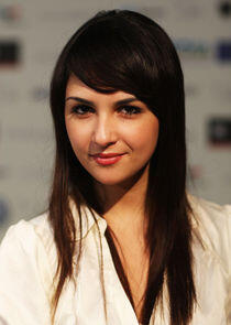 Maryam Hassouni Maryam Hassouni